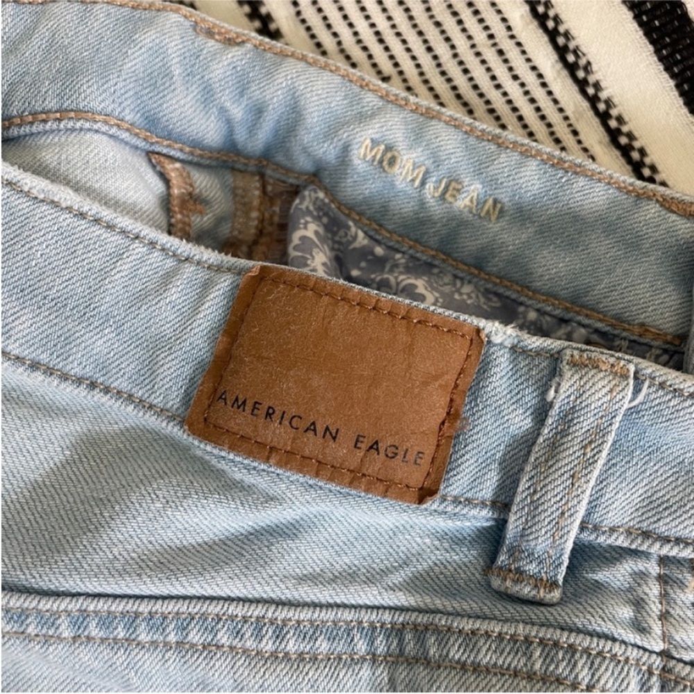 American Eagle Straight Mom Jeans 00 Light Blue High Rise Grunge Emo‎ Y2K Denim - Picture 6 of 12